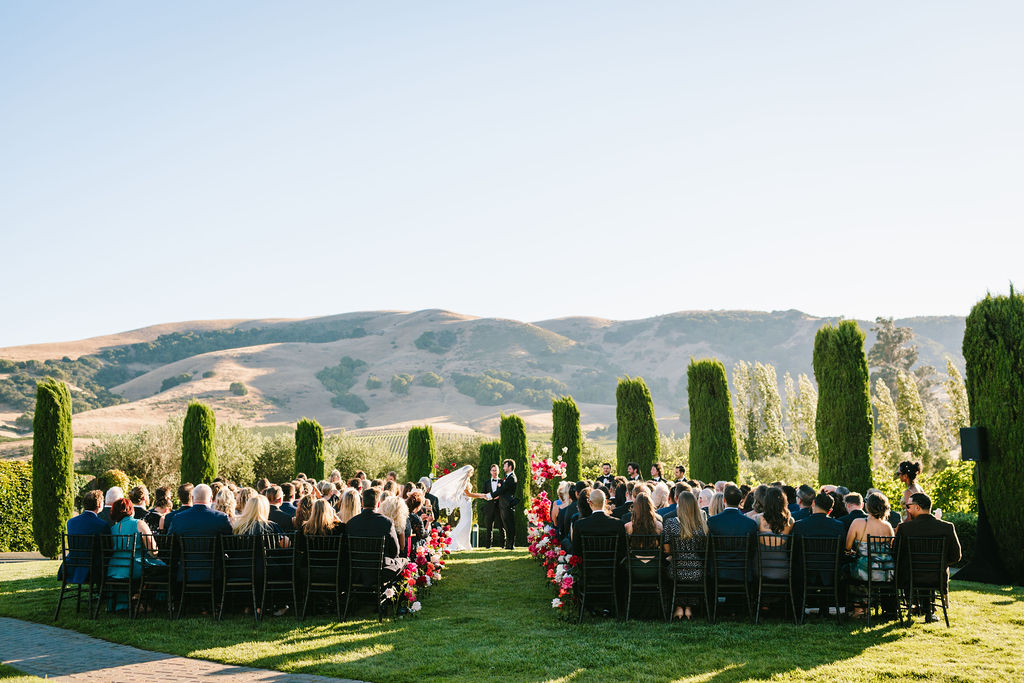 An outdoor California wedding ceremony